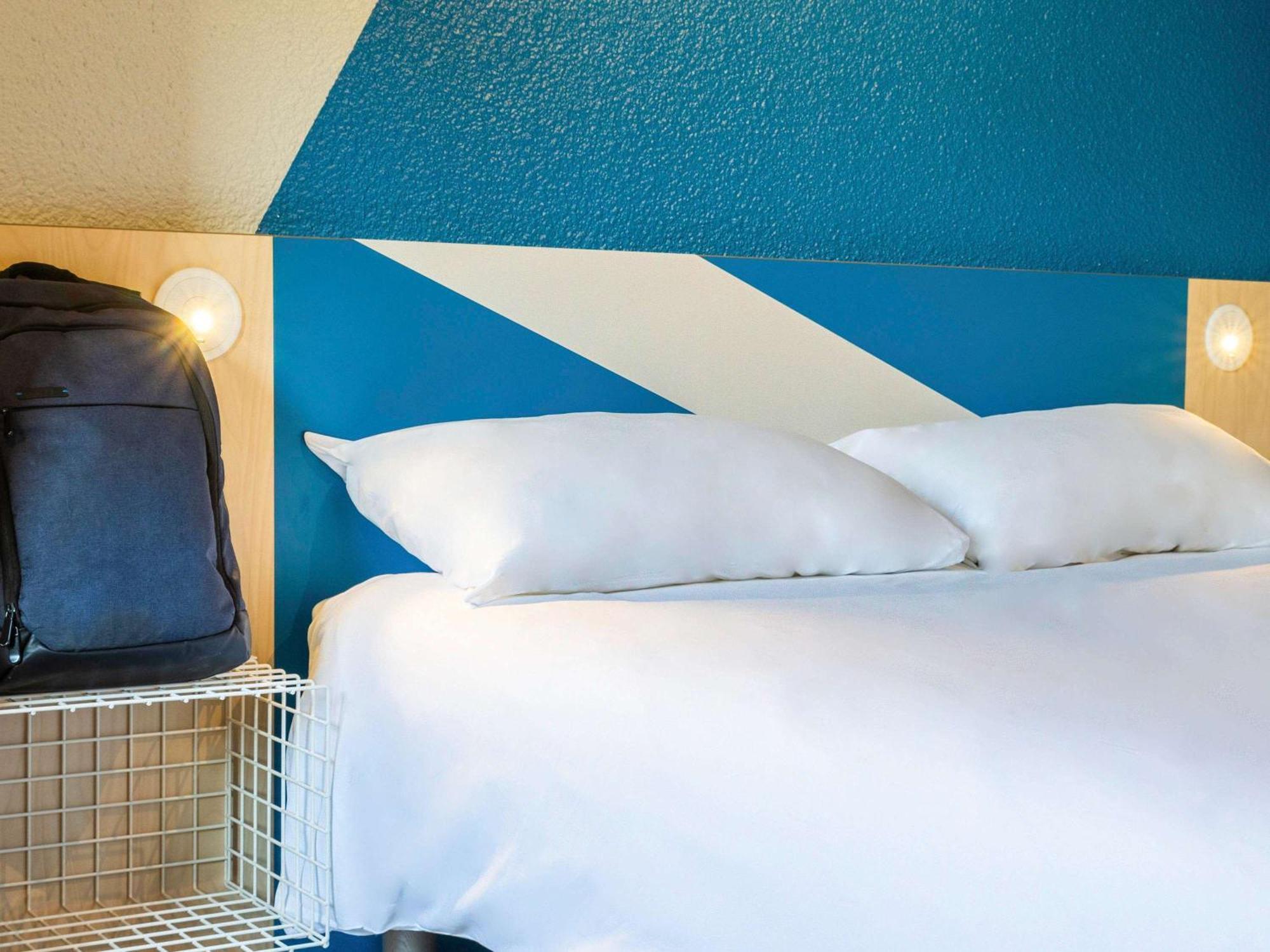 Ibis Budget Tours Sud Chambray-les-Tours Bagian luar foto